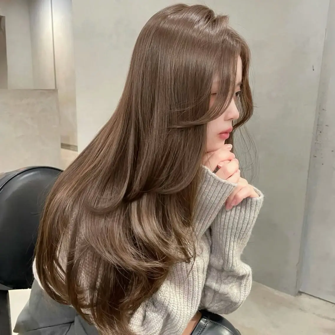 ロング カラー ブリーチ 透明感カラー レイヤーカット モテ韓国ヘア/ レイヤー🤍RIKAのヘアスタイル