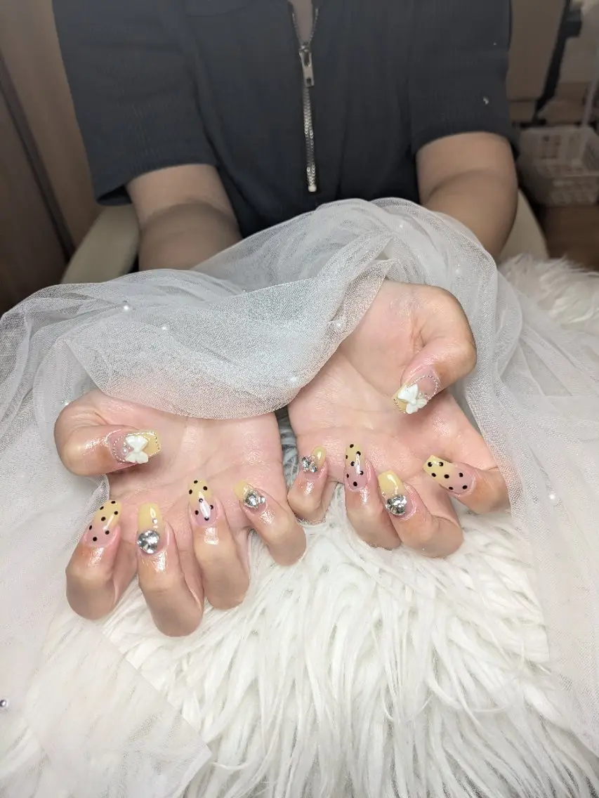 ネイル Queen Nail 研修生のネイルデザイン