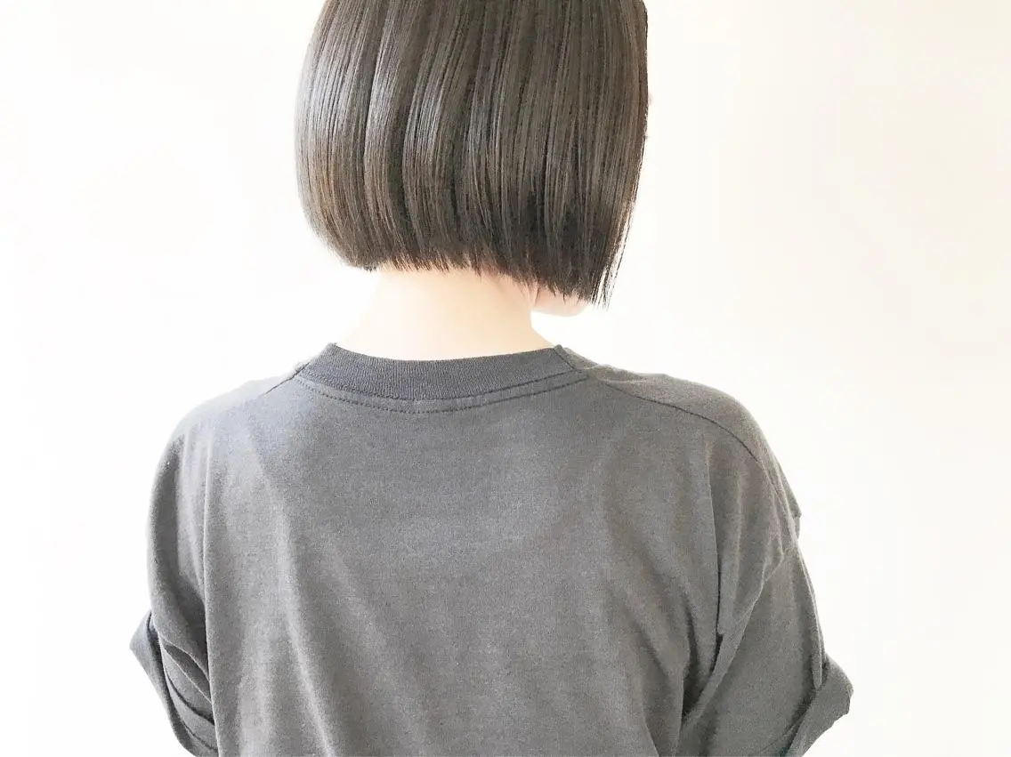 ショート カラー 古山 勇太のヘアスタイル