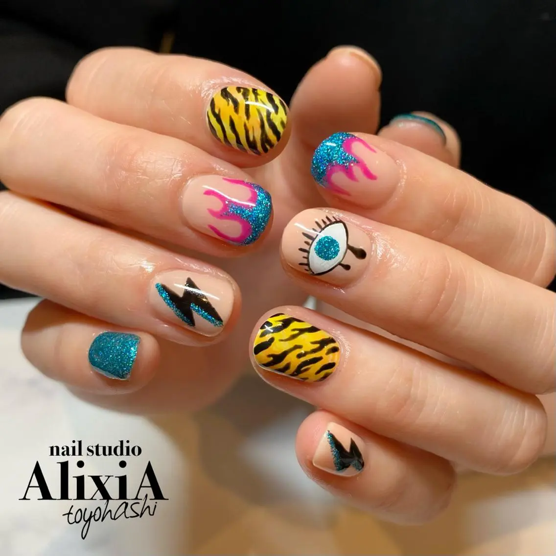 ネイル ハンドネイル AlixiA ゆみのネイルデザイン
