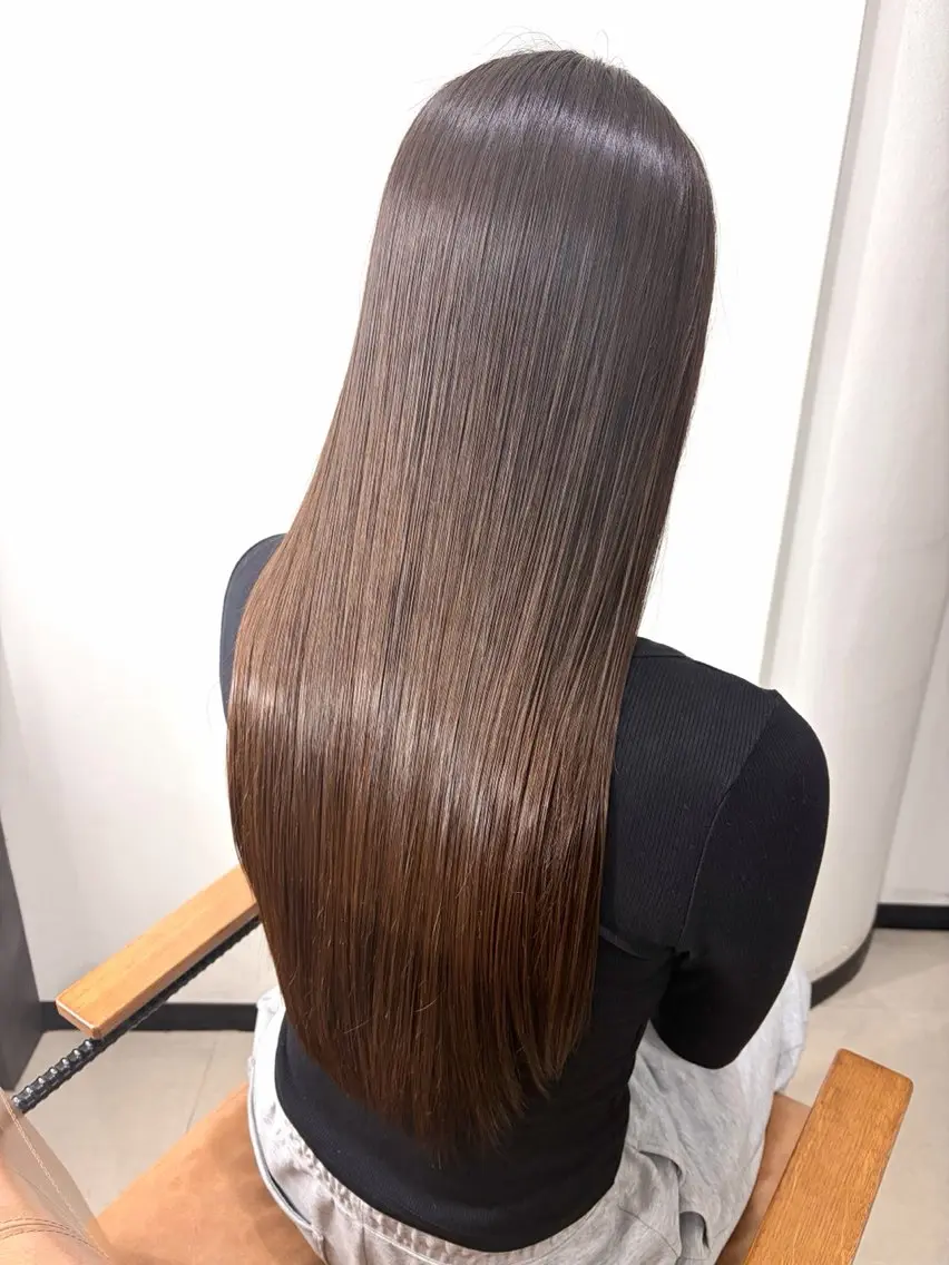 ロング 縮毛矯正 Rowland ⭐️urara⭐️のヘアスタイル