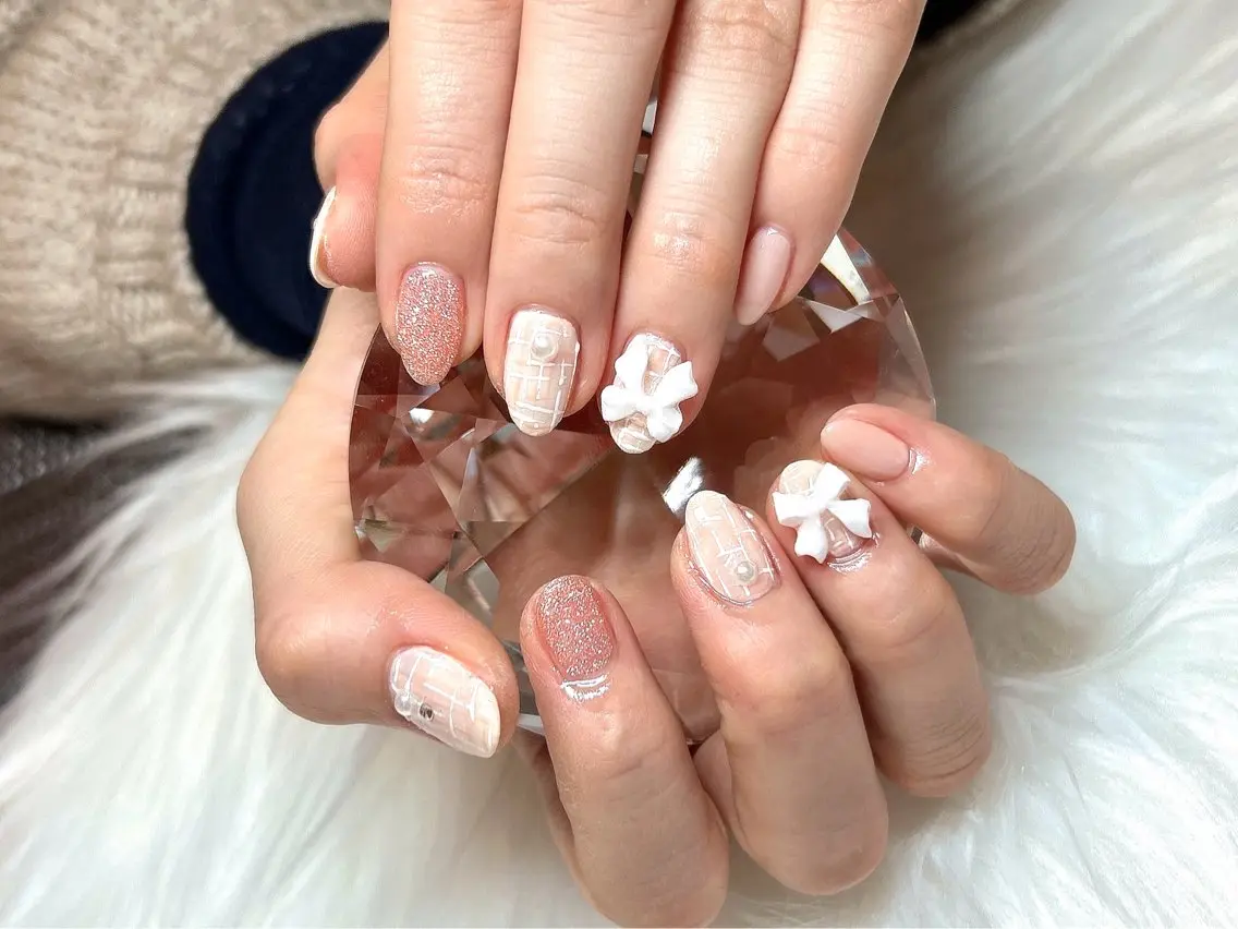 ネイル フラッシュネイル キラキラネイル マグネットネイル 持ち込み 頑張る女性の味方✴︎ M.i nail ♡のネイルデザイン