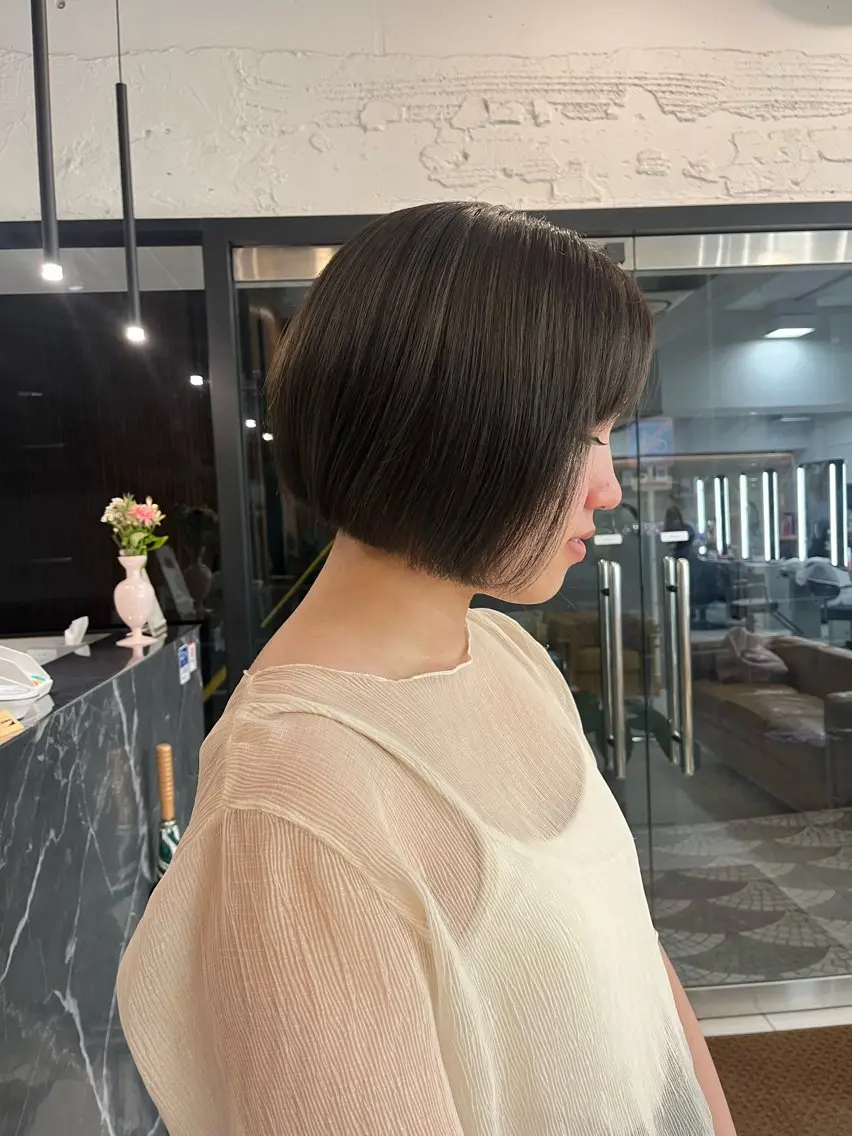 ショート 西浦 杏音のヘアスタイル