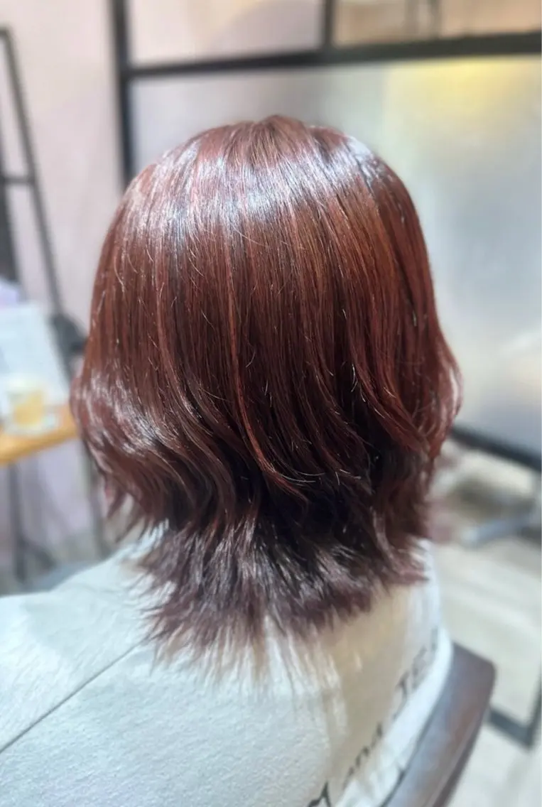 ミディアム 作野 潮織のヘアスタイル
