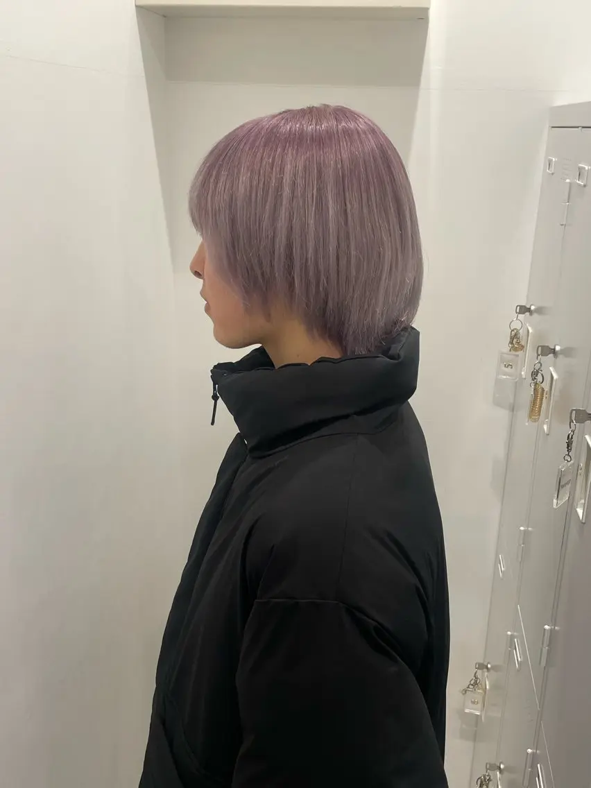 ショート カラー メンズ ラベンダーカラー シルバー yuzuna ハイトーン 天神のヘアスタイル