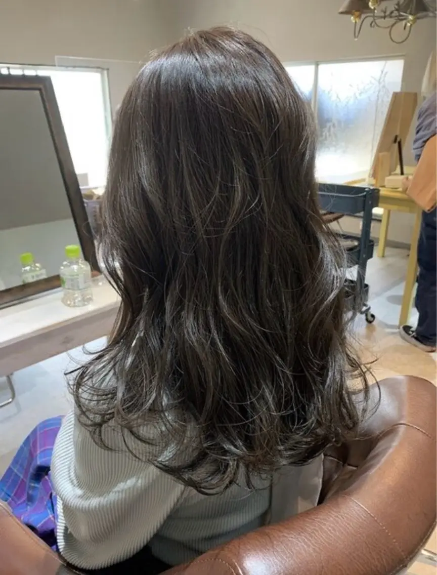 セミロング ヘアカラー トリートメント りな 東浦和🍒のヘアスタイル