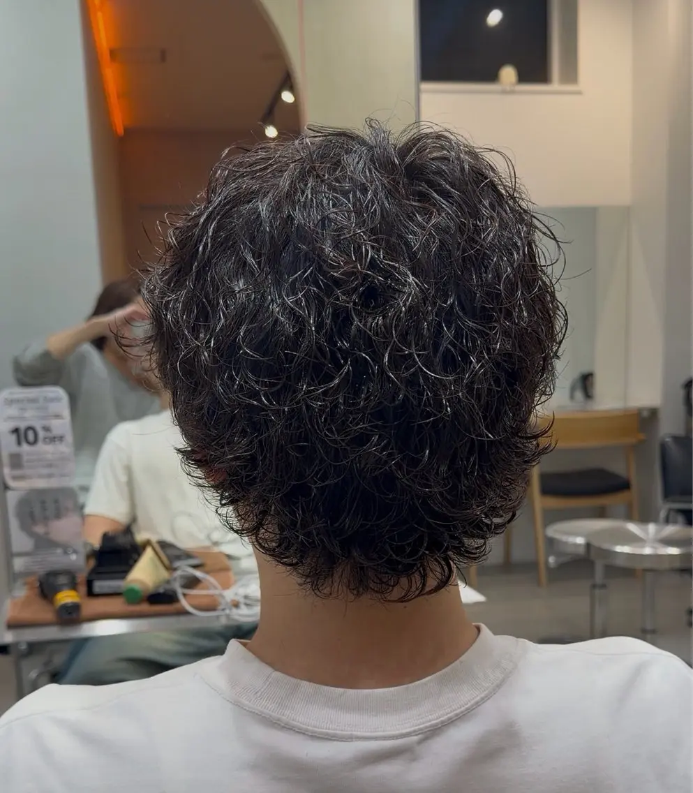 ミディアム カラー パーマ メンズ fifth 菅崎愛斗のヘアスタイル