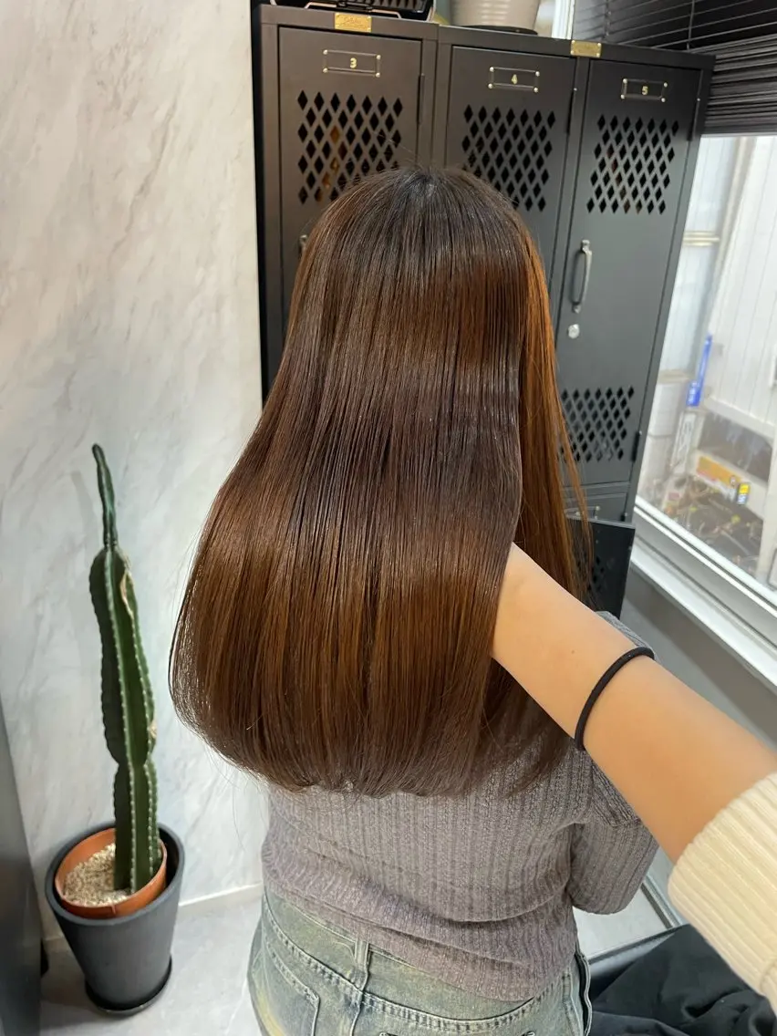 セミロング セミロングパーマ 菜々🦖新宿 men's特化のヘアスタイル