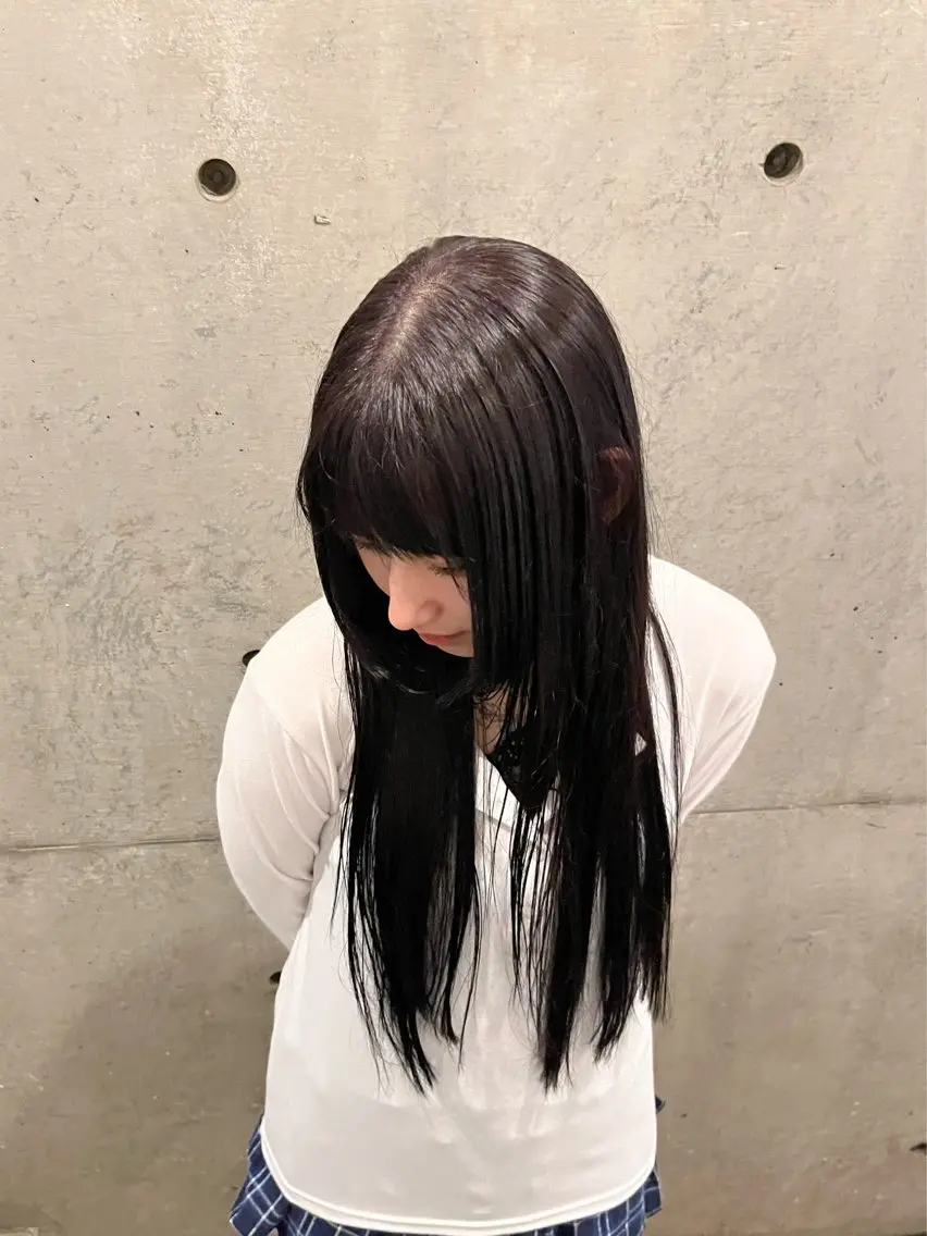 ロング カラー ピンクカラー パープルカラー レイヤー/ベージュ mikuのヘアスタイル