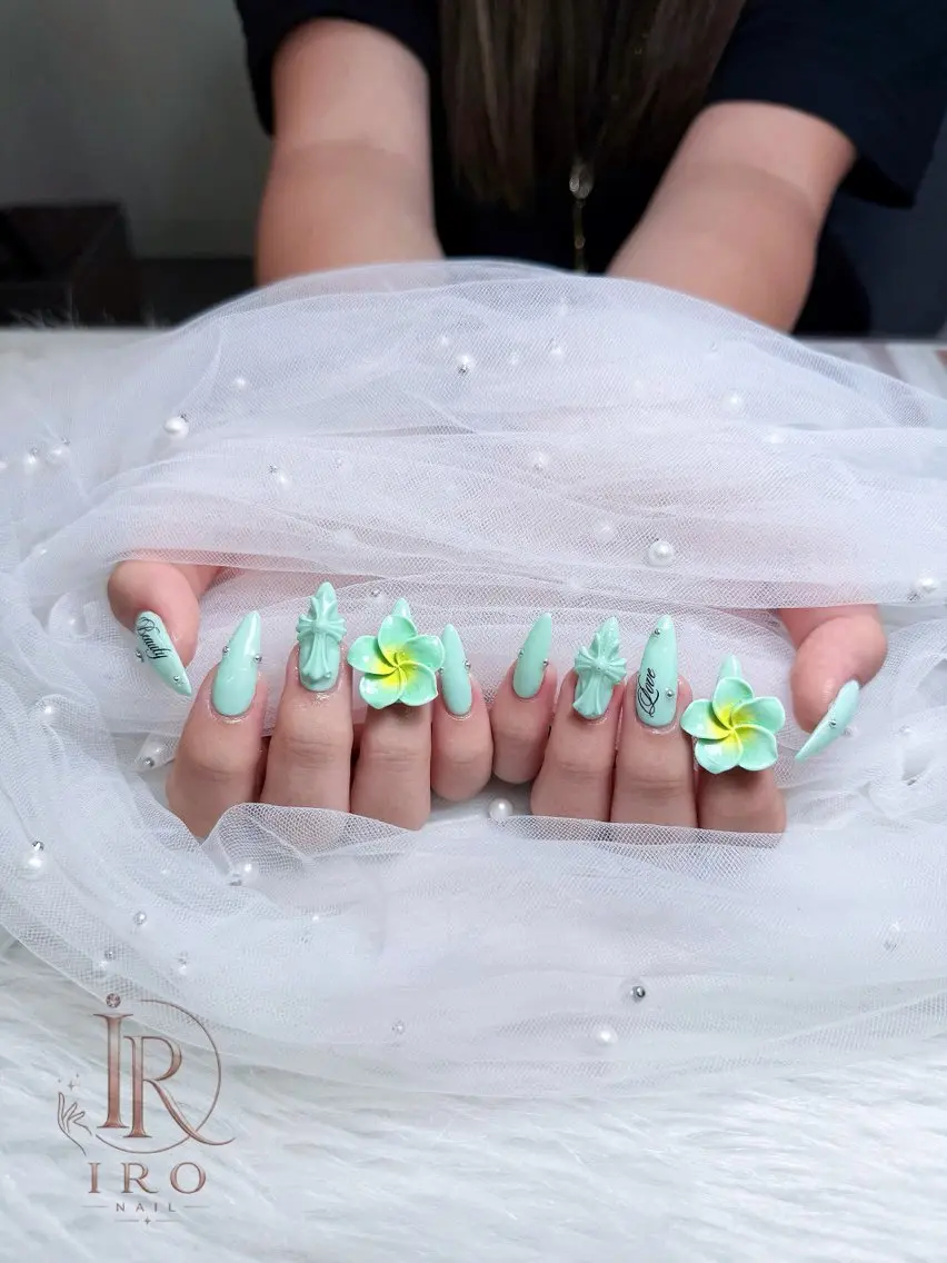 ネイル ハンドネイル iro nailのネイルデザイン