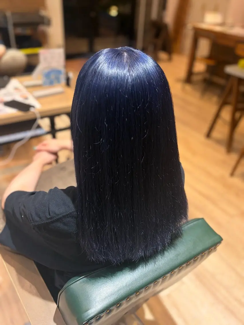 カラー 小野 羅夢のヘアスタイル