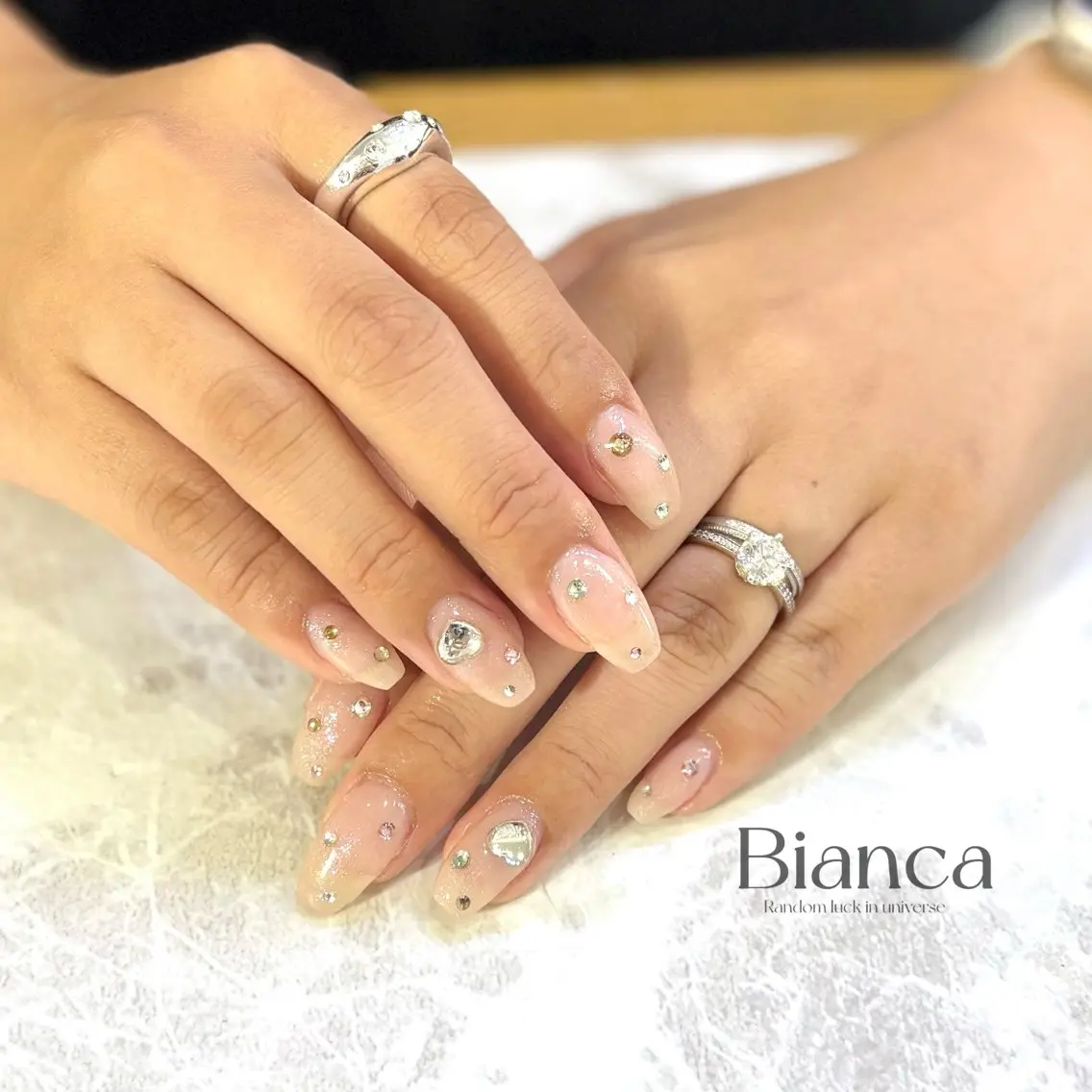 ネイル ハンドネイル Bianca元住吉店 香奈のネイルデザイン