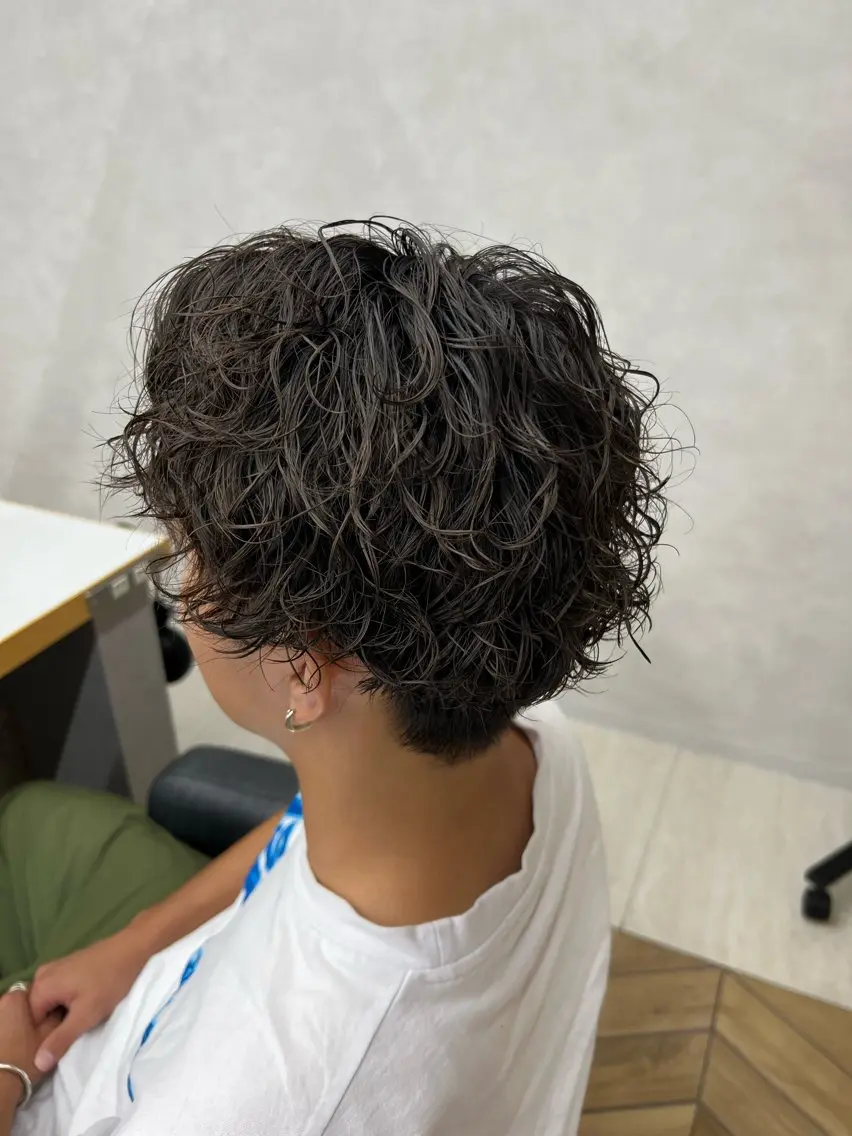 ショート パーマ メンズ カット パーマ トリートメント ヘアセット 🏅メンズ特化 ヤマクラ　タイキのヘアスタイル