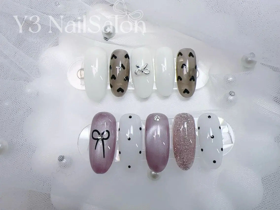 ネイル ドット ハート リボン ハンドネイル Y3 NailSalonのネイルデザイン