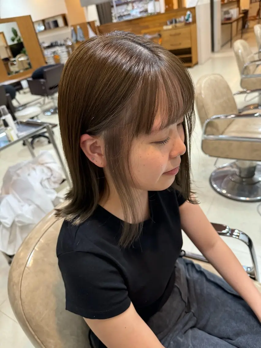 ミディアム ボブ 外ハネヘア 太田 明伽のヘアスタイル