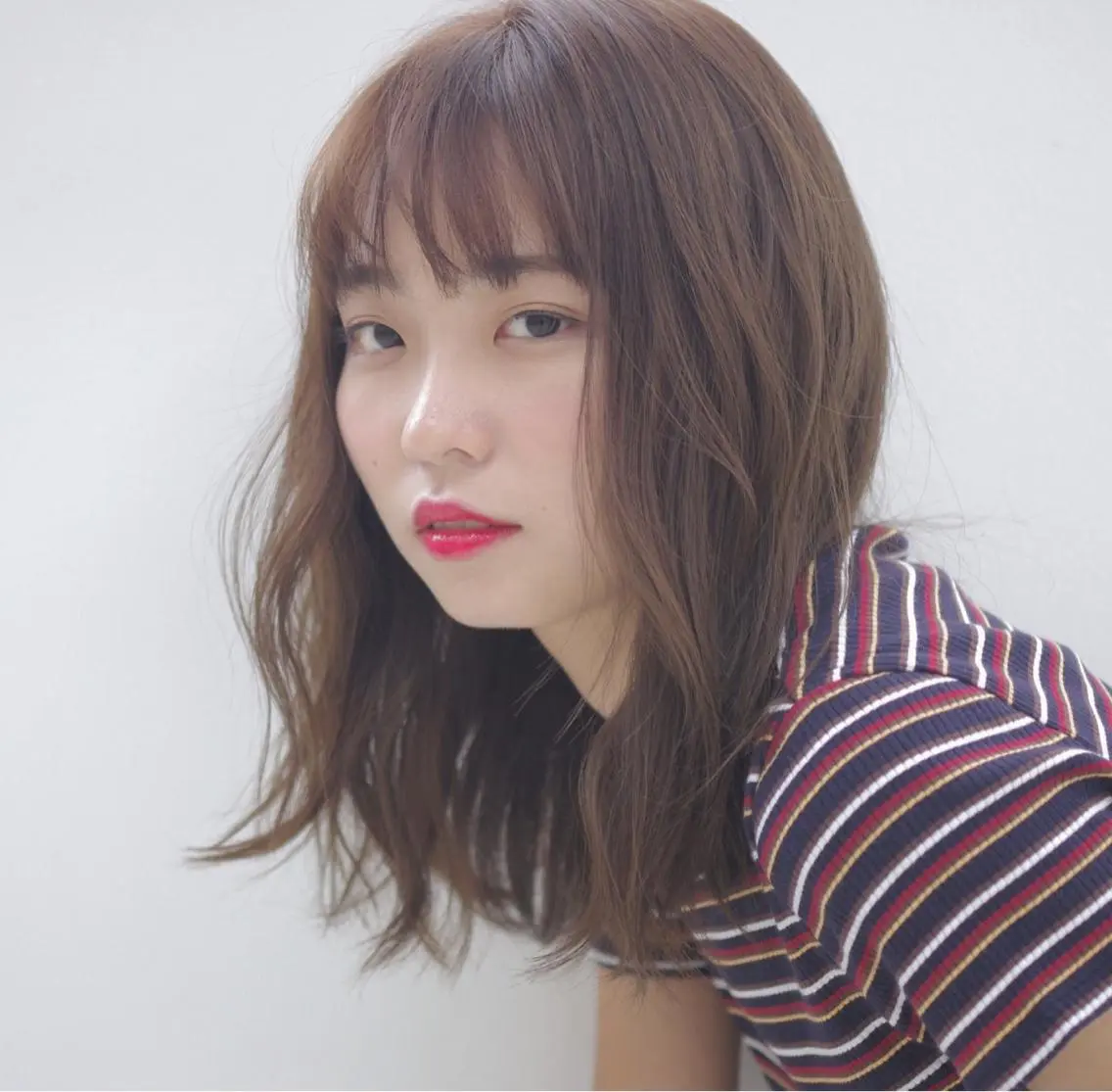 ミディアム カラー パーマ ヘアアレンジ 藤井 仁紀のヘアスタイル