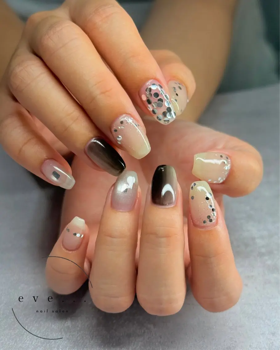 ネイル シルバー ハンドネイル nail salon eve...のネイルデザイン