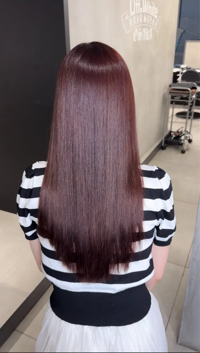 ロング 🇰🇷韓国風ハイ トーンKANA🖤のヘアスタイル