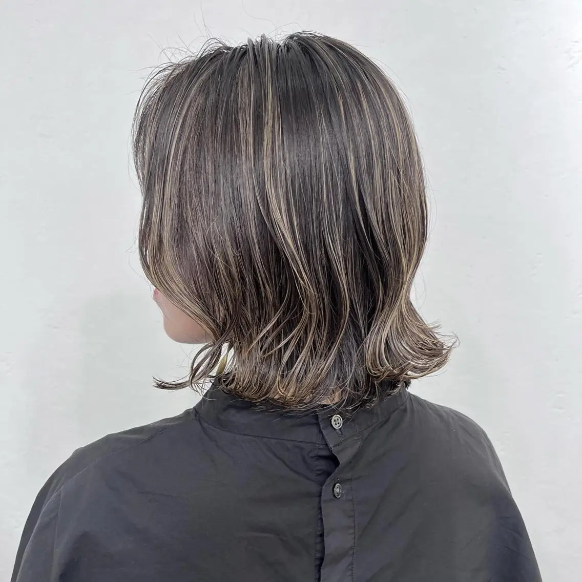 ショート カラー カット ヘアカラー トリートメント 縮毛矯正/髪質改善 白髪ぼかし/裕香のヘアスタイル