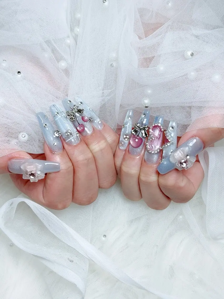 ネイル ハンドネイル ENsalon akiのネイルデザイン