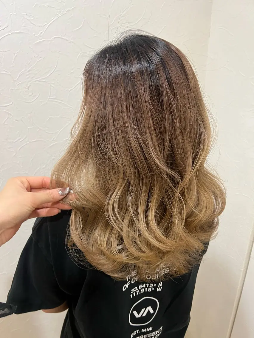 ミディアム ヘアカラー トリートメント Mei🎀 eye & hairのマツエク・マツパデザイン
