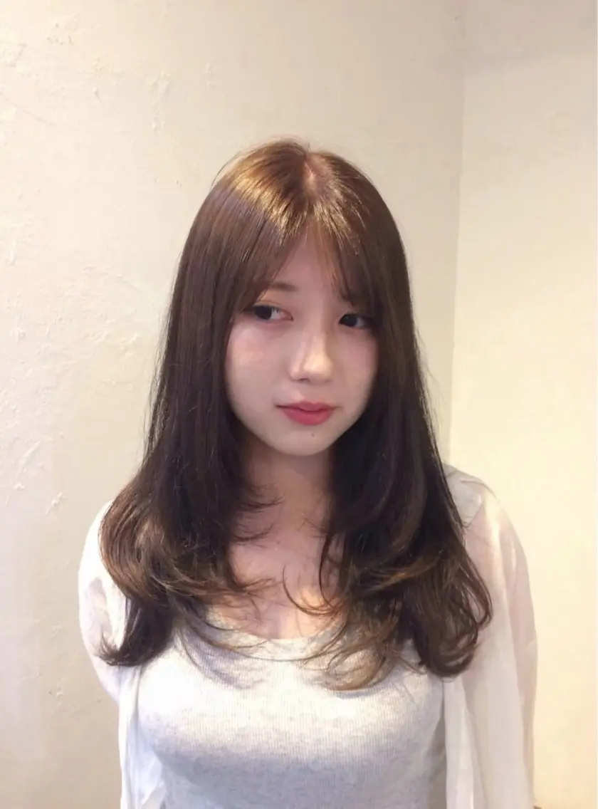 ロング ヘアカラー ミナ /海外スタイルのヘアスタイル