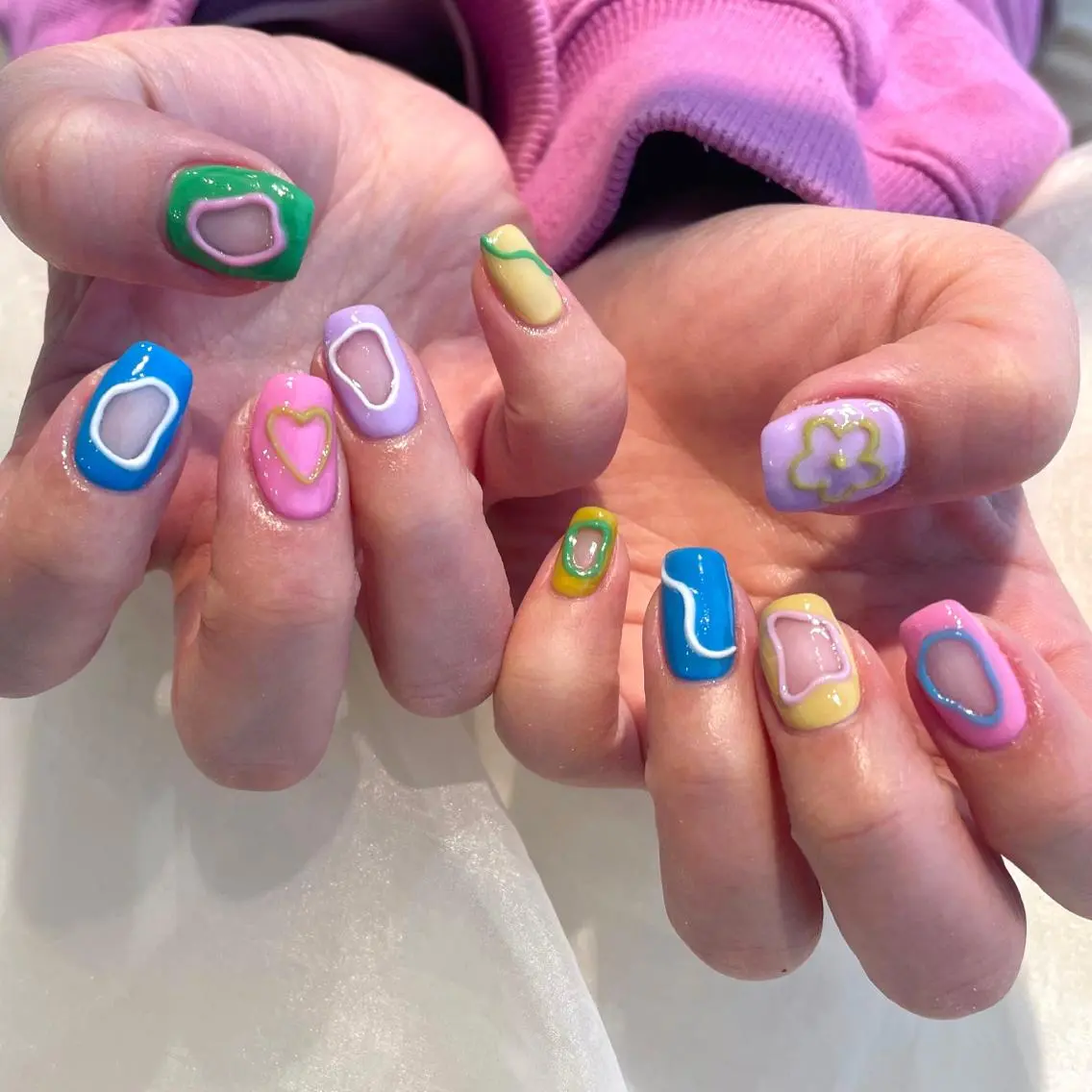 ネイル ハンドネイル 新井 ひなののネイルデザイン