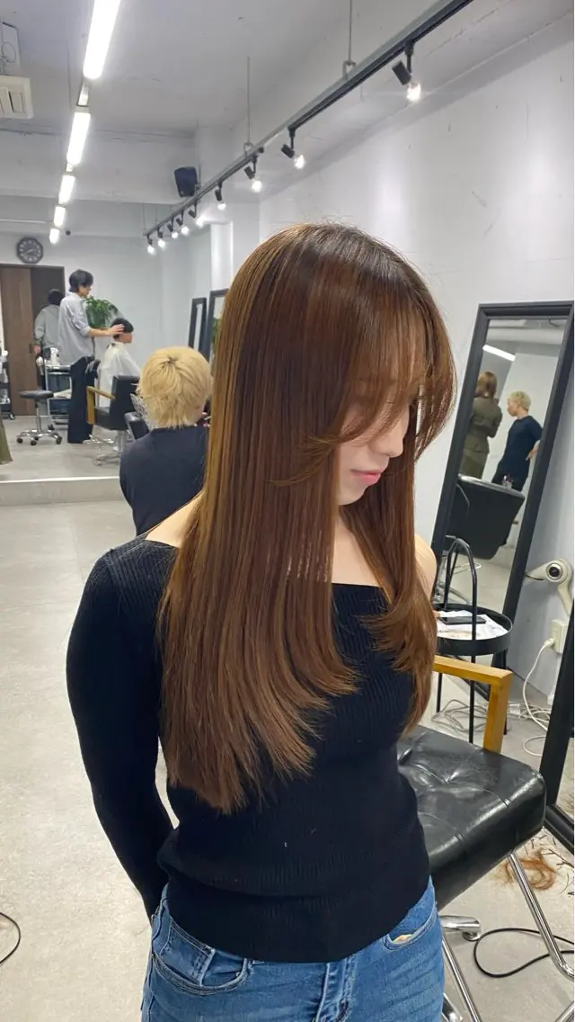 ロング レイヤーカット カット 太田 すず香のヘアスタイル