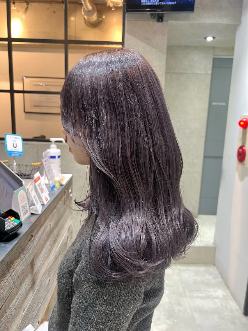 ロング カラー アディクシーカラー グレージュ ラベンダーカラー ラベンダーグレージュ ラベンダーグレー ヘアカラー 🌿ニュアンス/髪質 改善🌿Fukudaのヘアスタイル