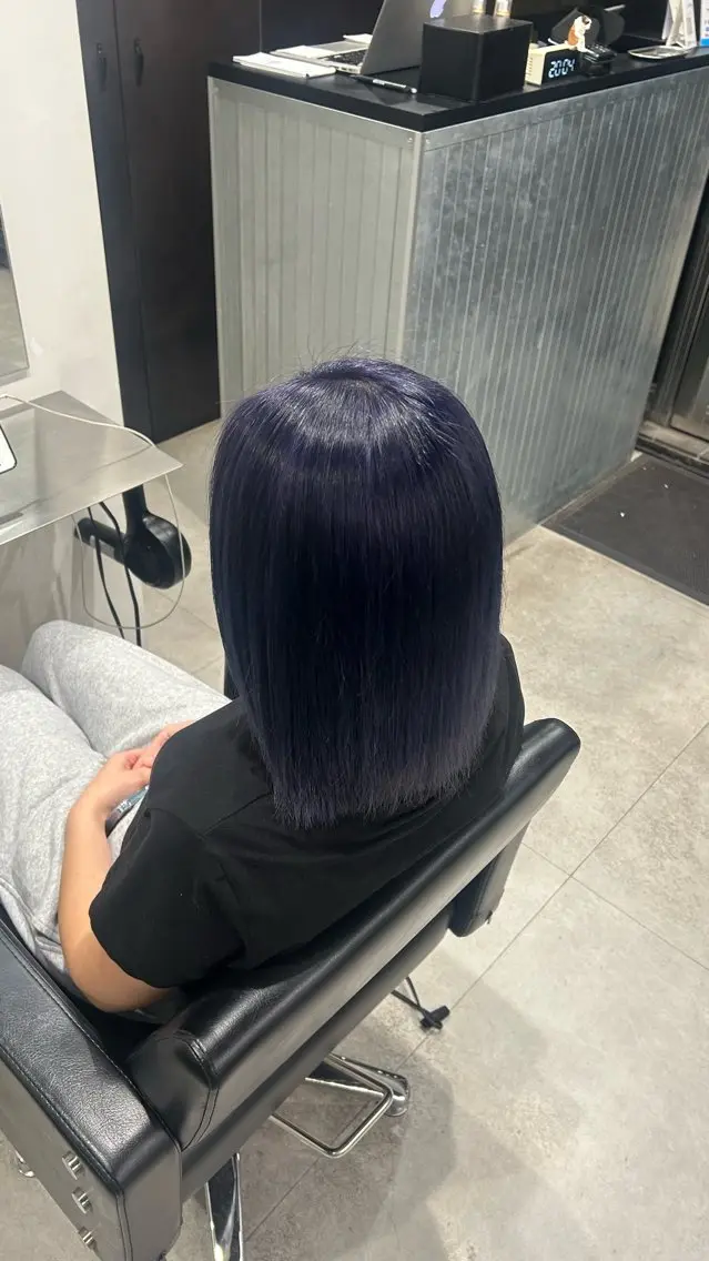 ミディアム ヘアカラー AKANE✩.*˚ Kroのヘアスタイル