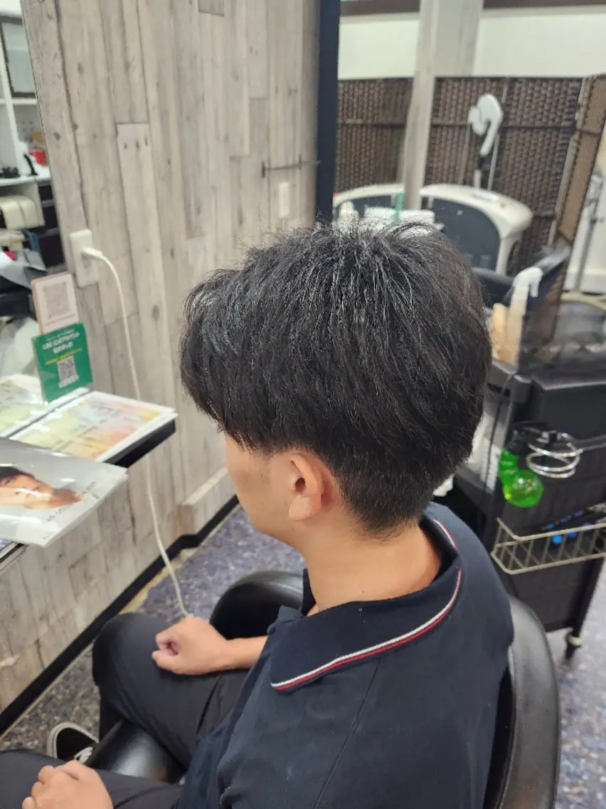 メンズ カット ヘッドスパ 岩瀬 未来のヘアスタイル