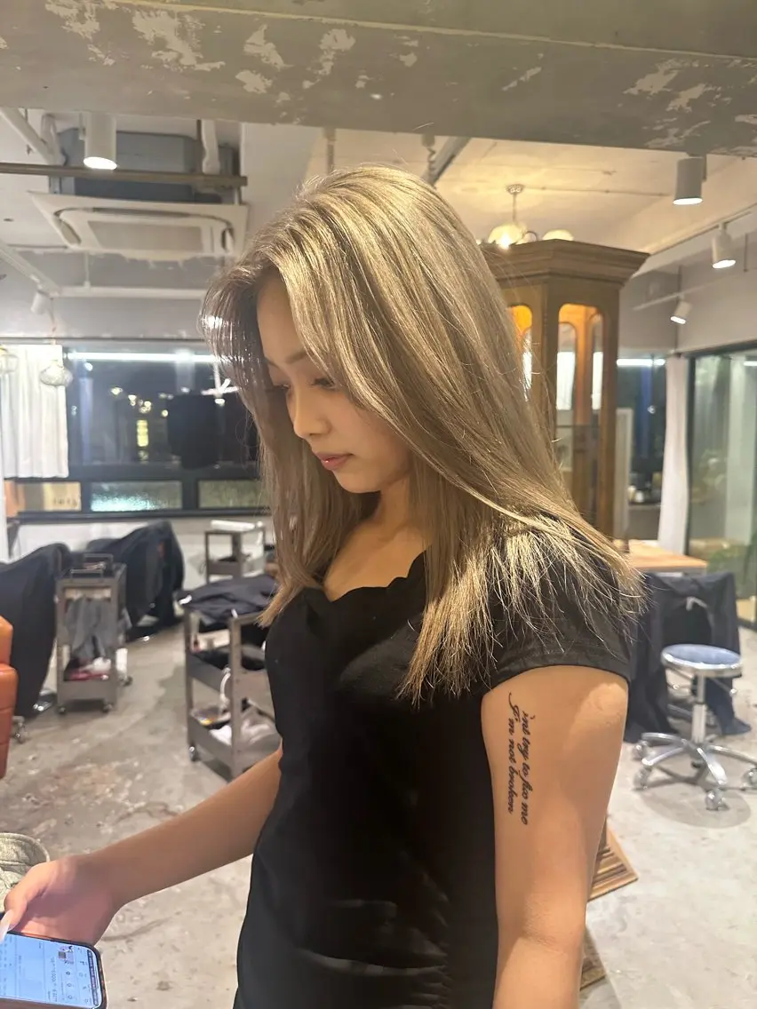 カラー 盛影 幹のヘアスタイル