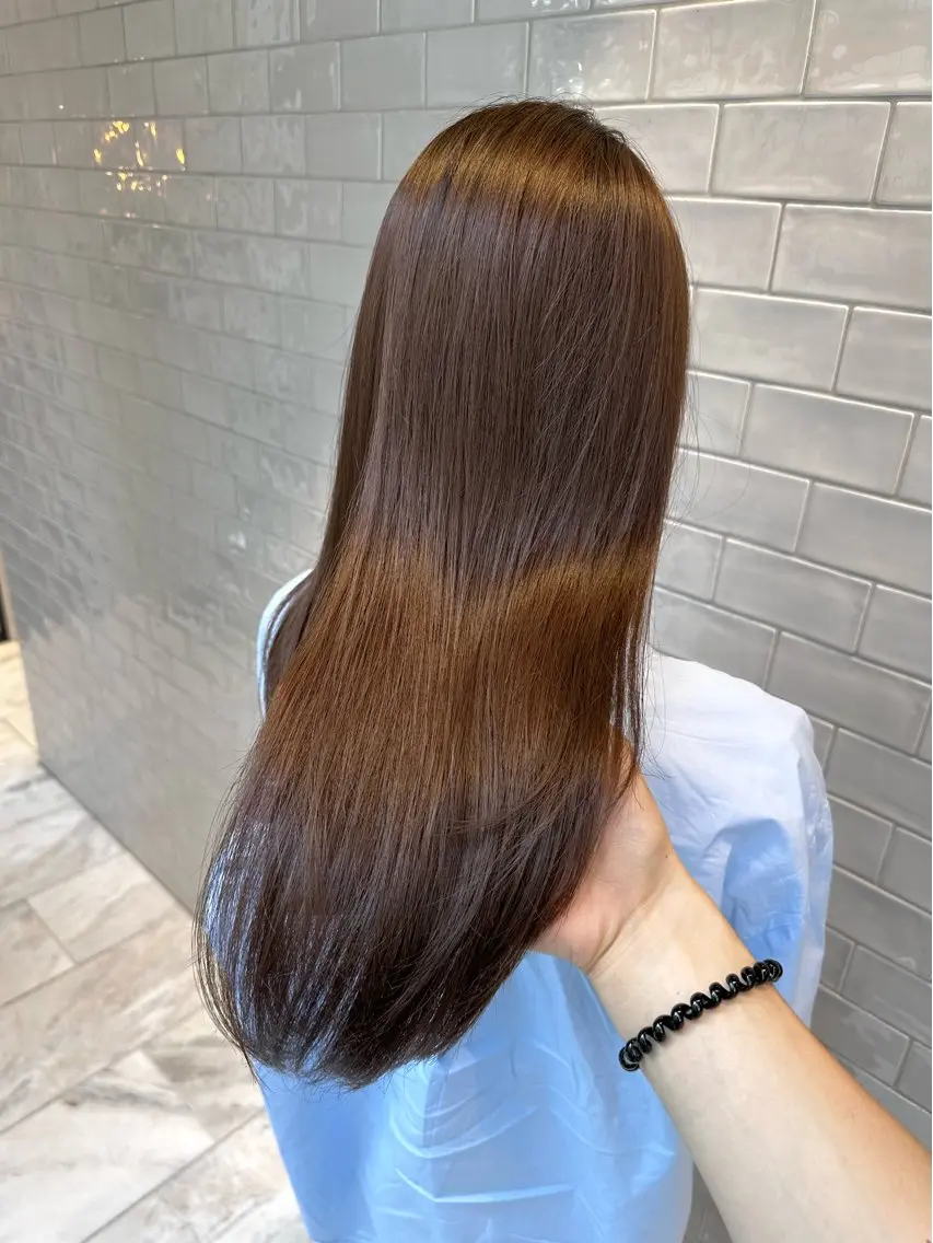 ロング カラー ベージュカラー ブリーチ ブラウンカラー ブラウンベージュ ブリーチなしカラー ヘアカラー トリートメント 矢野 晃平のヘアスタイル