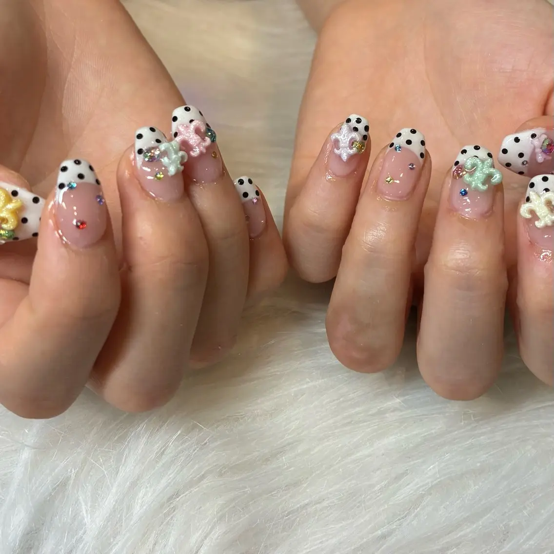ネイル ハンドネイル HANA ソブエのネイルデザイン