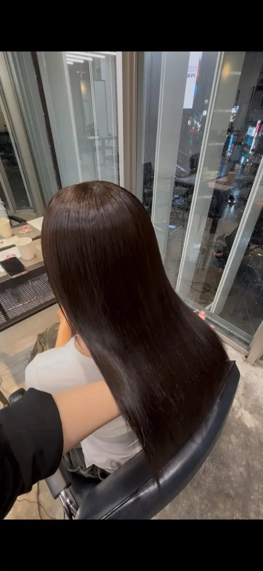 ロング カラー ブラウンカラー ヘアカラー トリートメント ダメージレス艶髪 🦋MISAKI🦋のヘアスタイル