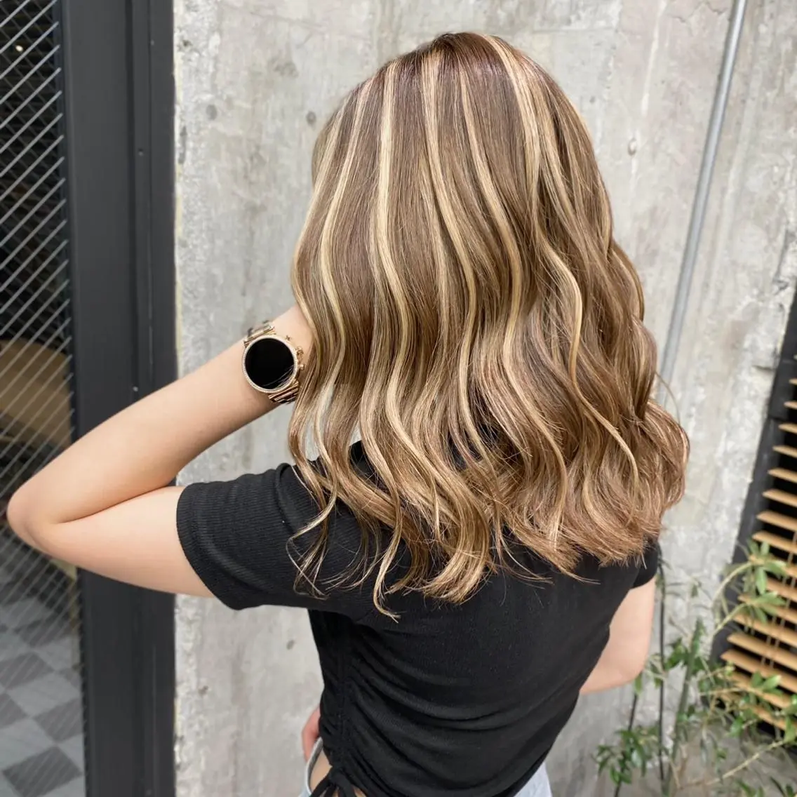 ロング カラー バレイヤージュ デザインカラー ハイライトカラー ハイライト レイヤーカット カット ヘアカラー 🌈透明感カラー ✨松田龍也🌈のヘアスタイル