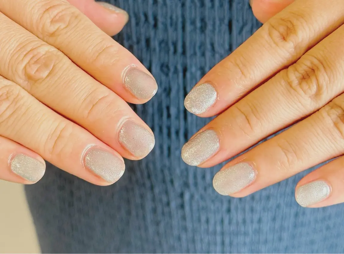 ネイル ブルー マグネットネイル マグネットワンカラー ワンカラーネイル nail salon kicchiのネイルデザイン