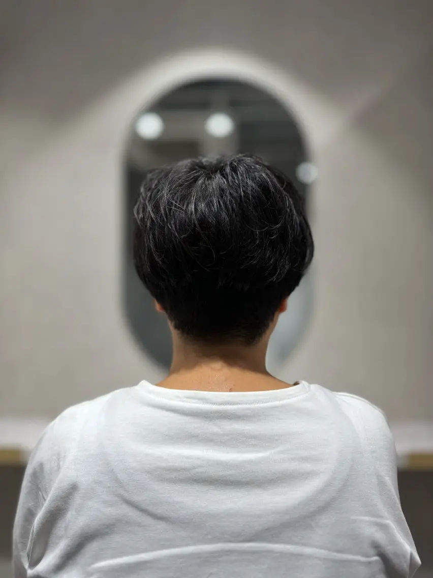 ショート カット くせ毛カット終着点 カワサキトオル溝の口のヘアスタイル