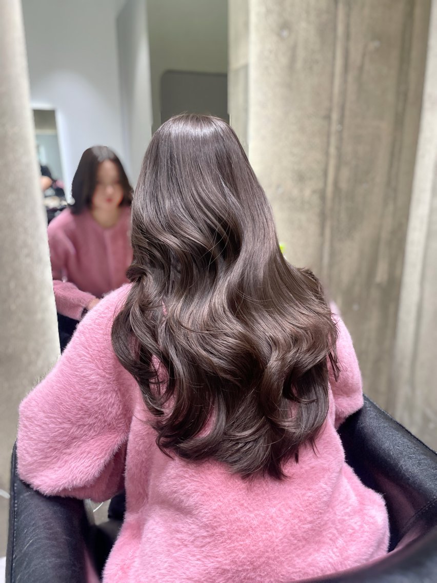 ロング カット ヘアカラー Vale YUSUKEのヘアスタイル
