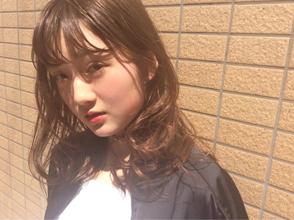 セミロング カラー パーマ ヘアアレンジ ベージュカラー フォギーベージュ 日比 貴大/ minim hairのヘアスタイル