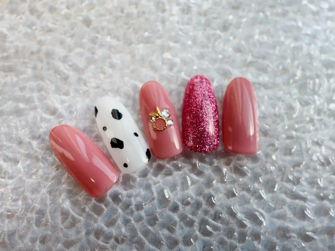 ネイル アニマル柄 ニュアンスネイル ピンク ハンドネイル nail happiness.のネイルデザイン