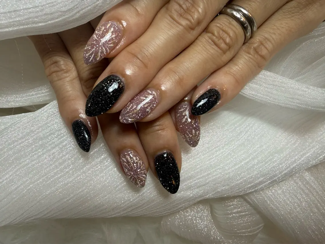 ミディアム shandy nailのネイルデザイン