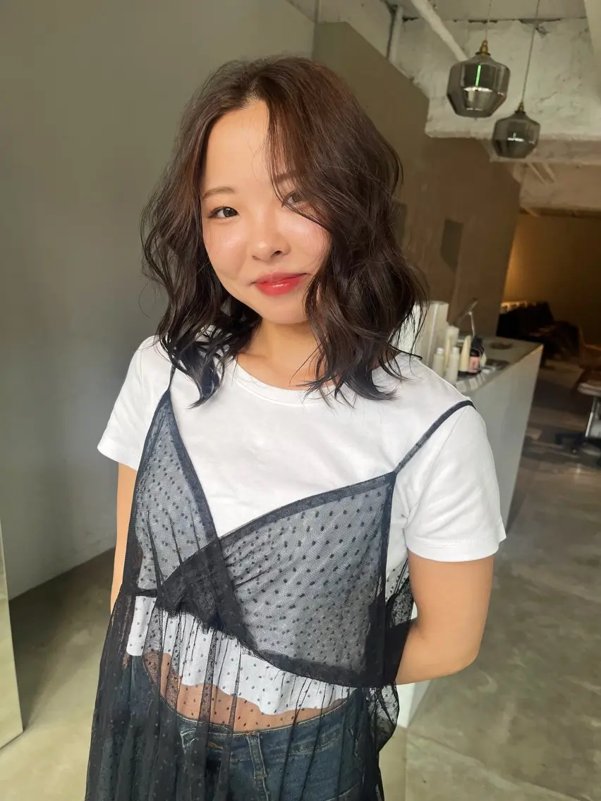 ミディアム カラー ブラウンカラー 石間 優愛のヘアスタイル