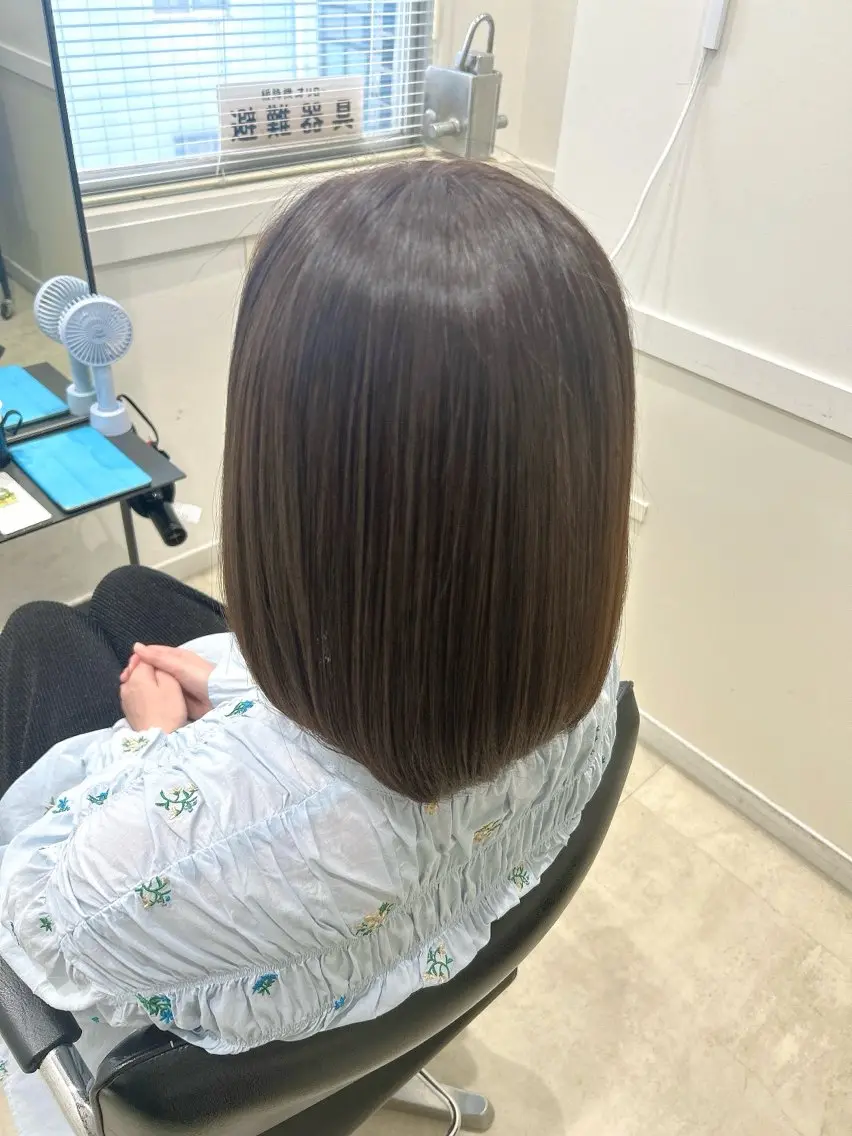 ショート カラー ヘアカラー トリートメント 岩倉 諒のヘアスタイル