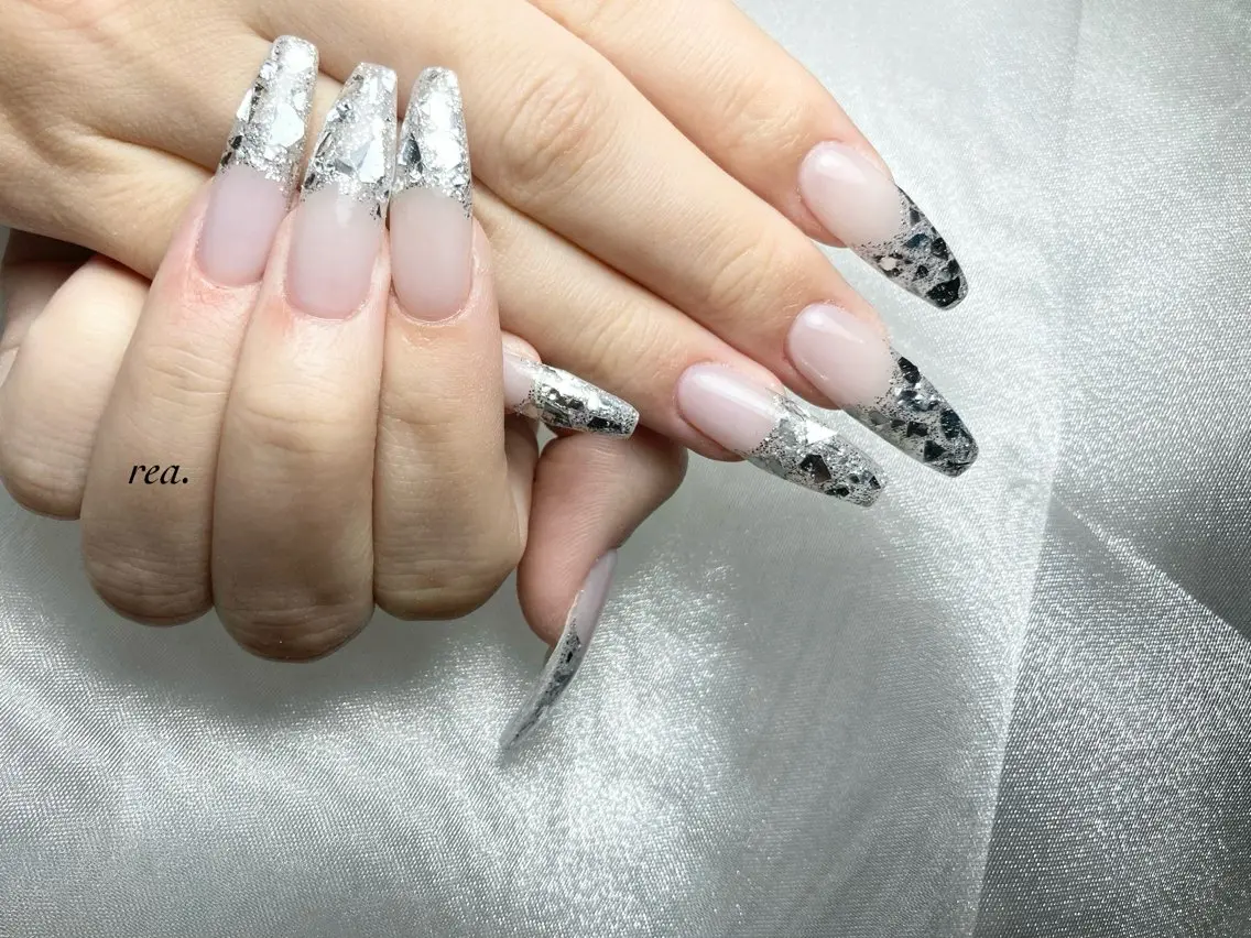 ネイル ハンドネイル フットネイル rea .のネイルデザイン