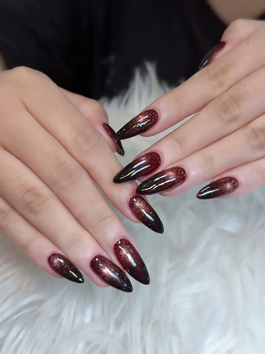 ネイル フレンチネイル ジェルネイル キラキラネイル 韓国ネイル マグネットネイル Julli NailStudioのネイルデザイン