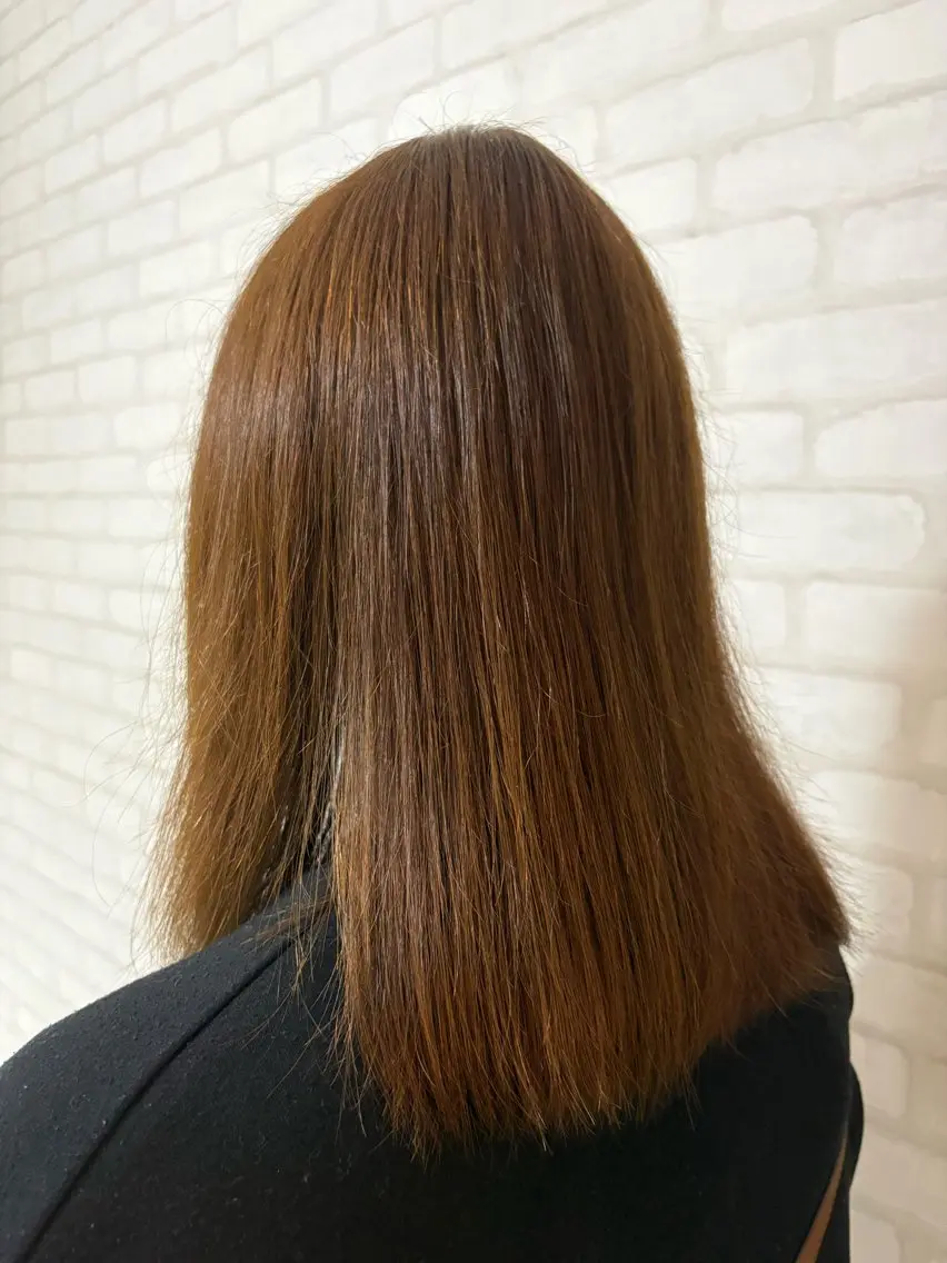 カラー アッシュ アッシュブラウン ブラウンカラー 清野 凜のヘアスタイル