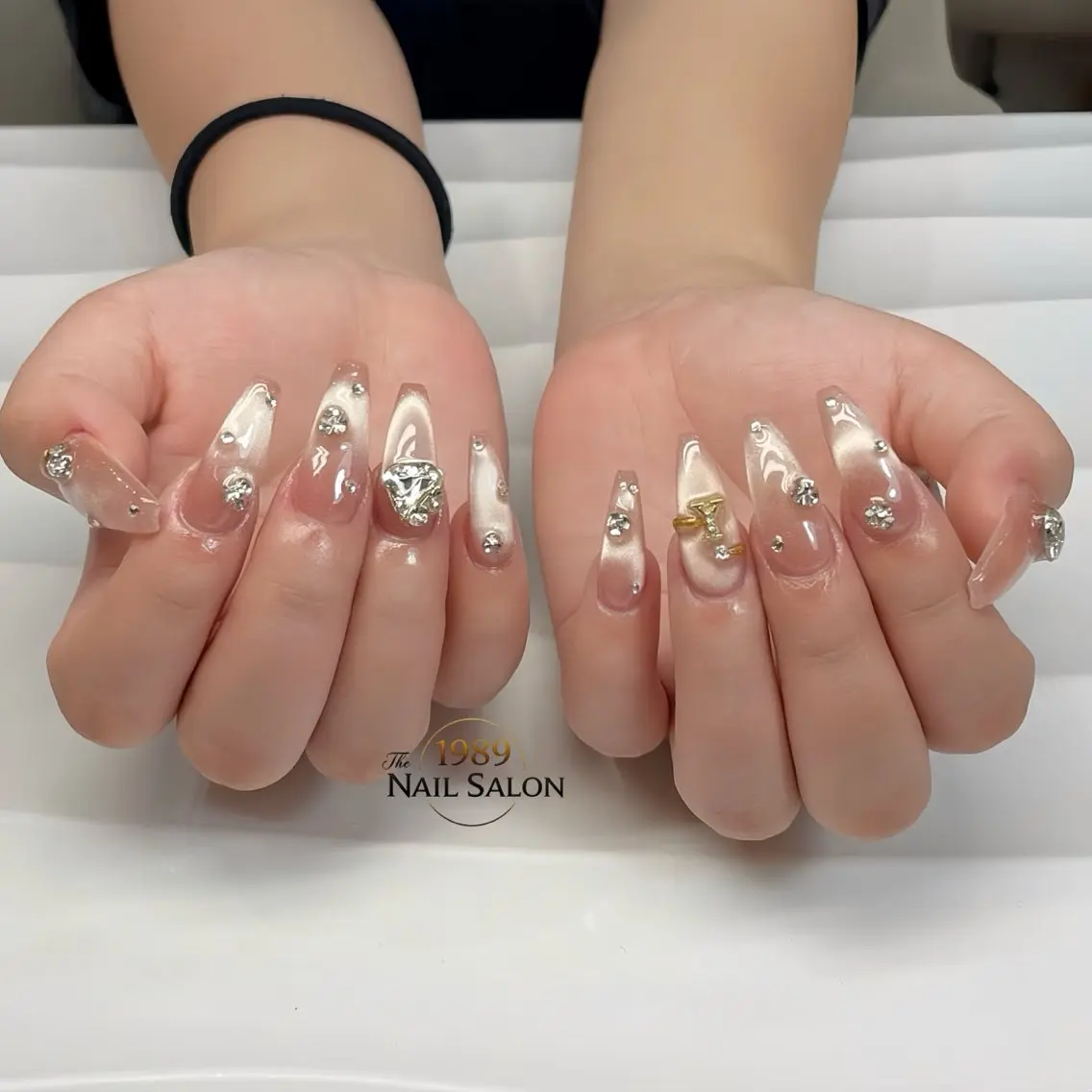 ネイル ハンドネイル The 1989 Nail Salonのネイルデザイン