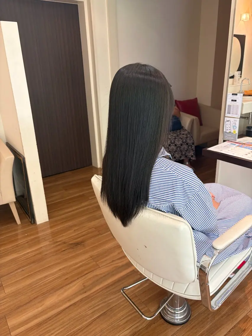 ロング 💫透明感カラー💫 芝淵 日留菜のヘアスタイル
