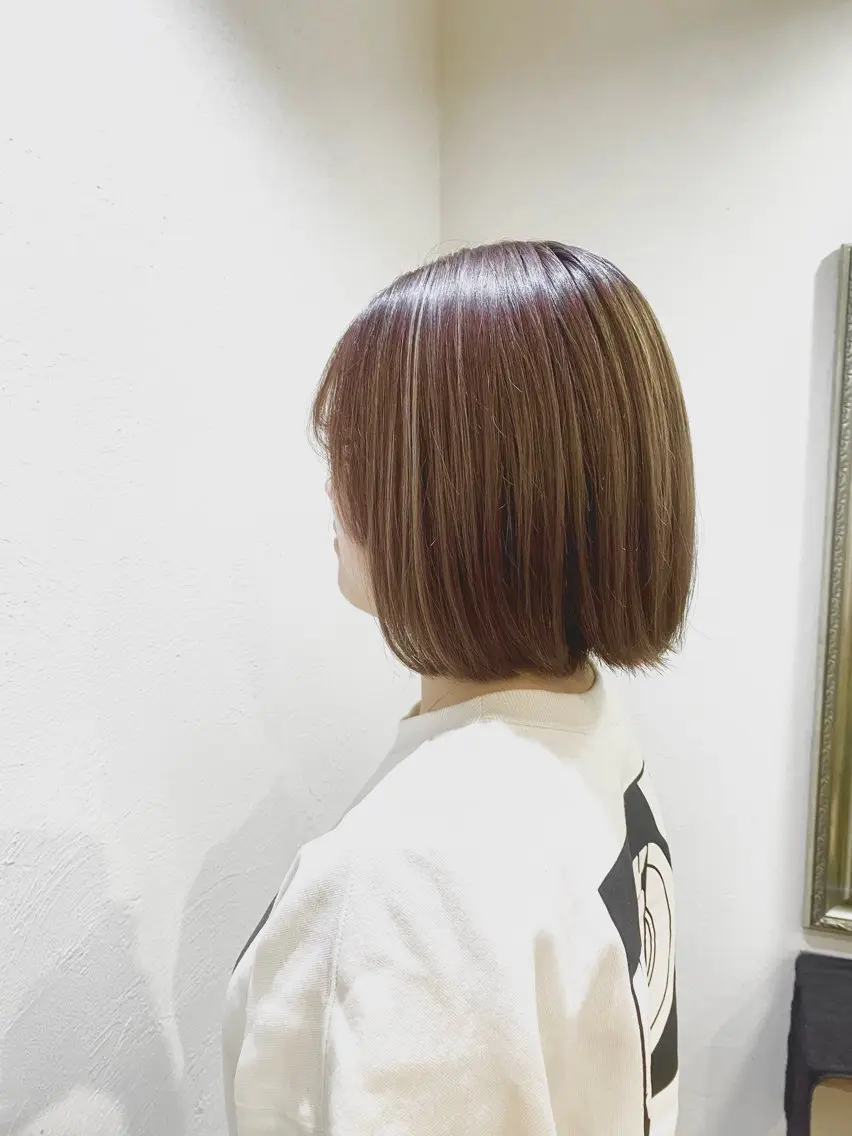 カラー ハイライトカラー コテ巻き風パーマ🫶 竹内七渚のヘアスタイル